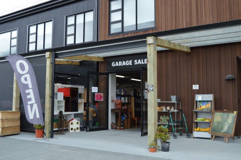 garage sale 768x511